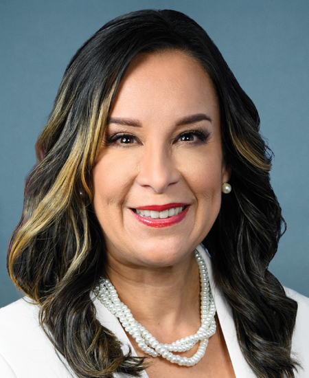 Monica De La Cruz